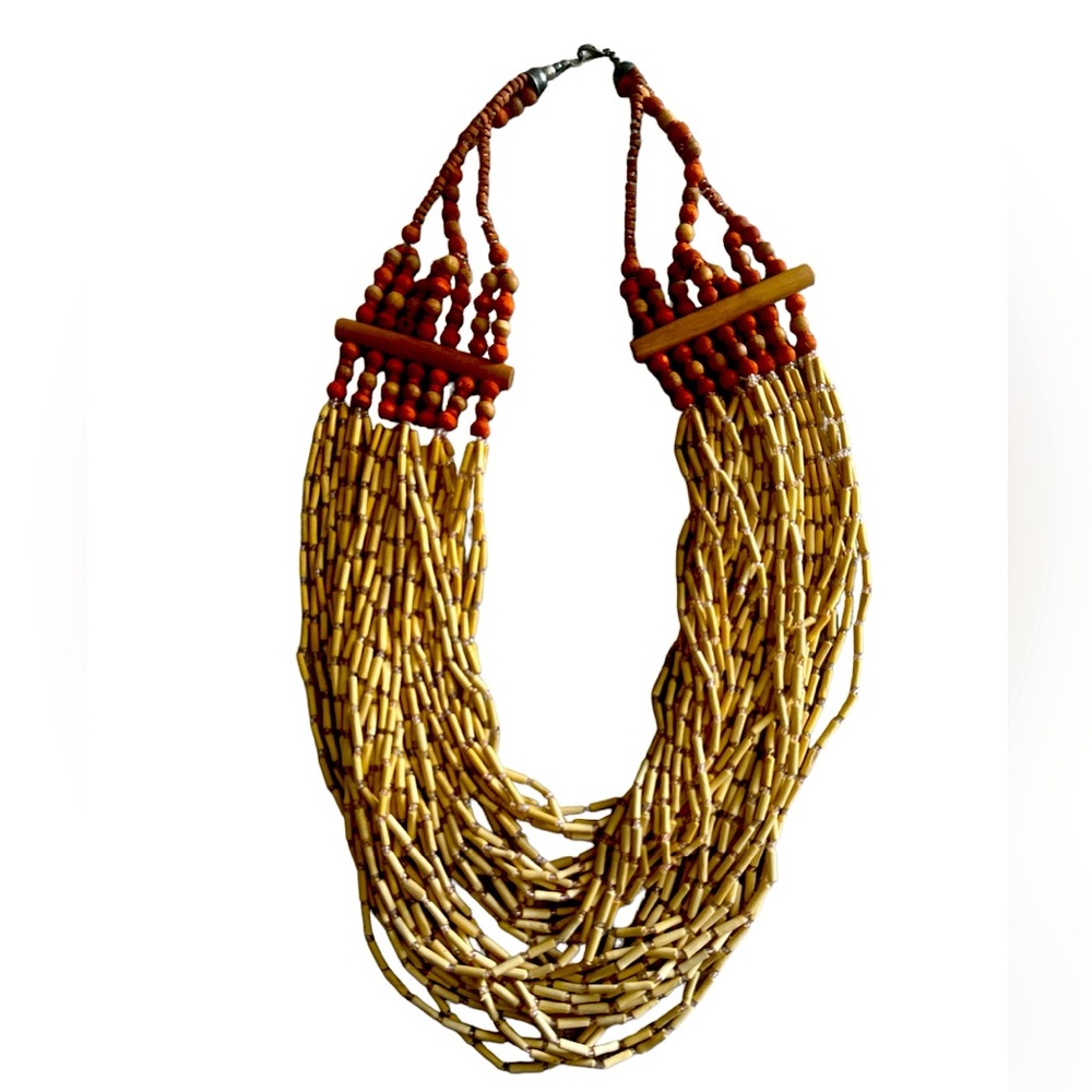 Beautiful wooded beaded necklace